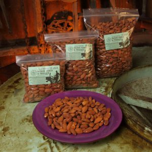 Roasted Organic Almonds 1 lb-0