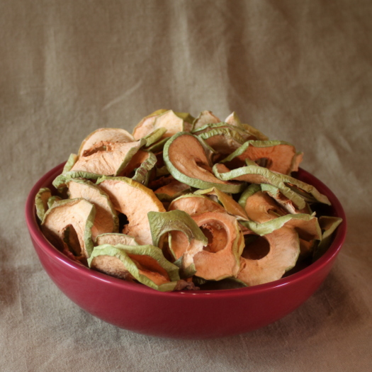 Bowl Organic Dried Apples 1/2 lbs-228